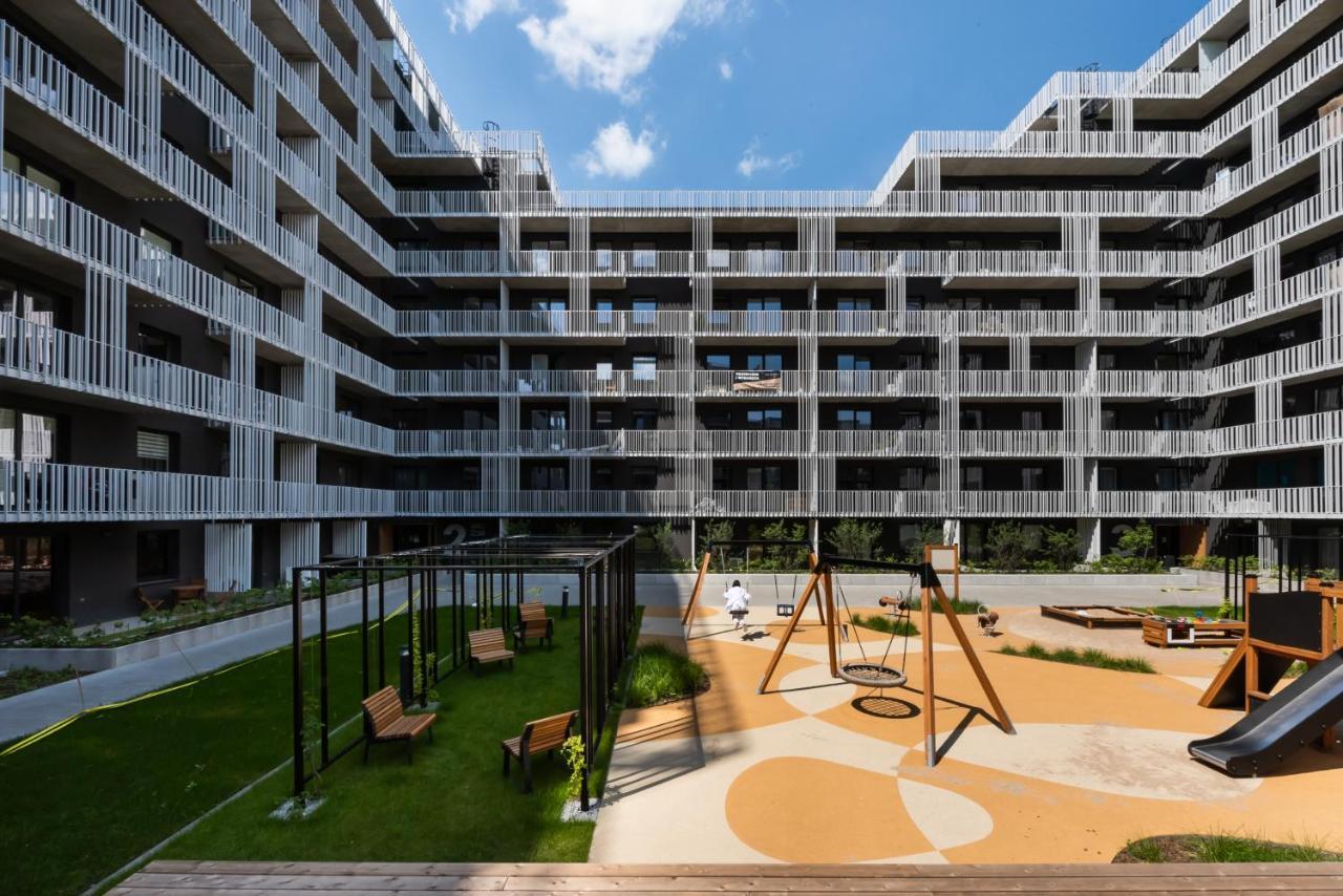 Wola Cosy White Apartment Warsaw Exterior photo