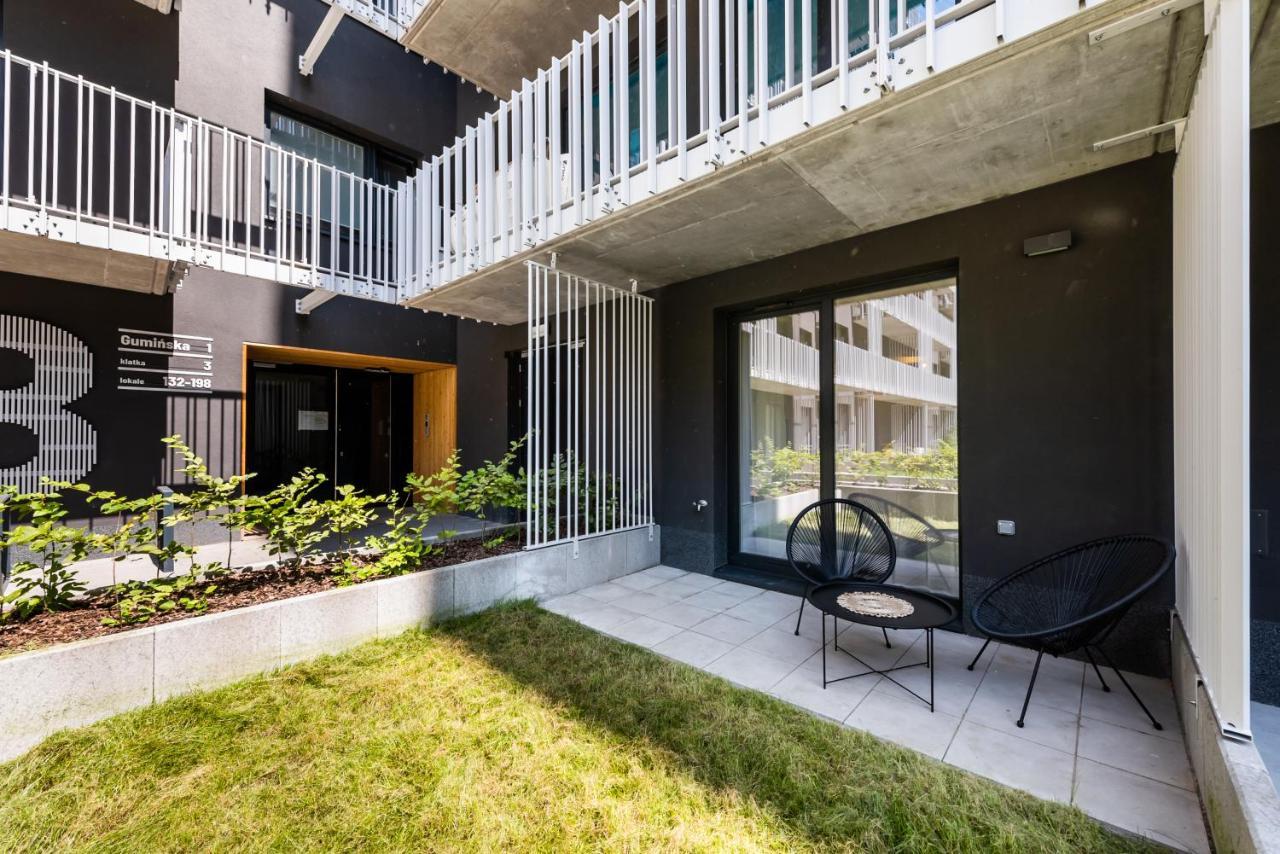 Wola Cosy White Apartment Warsaw Exterior photo
